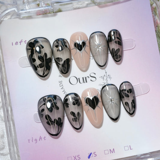 Noir Bloom Hearts